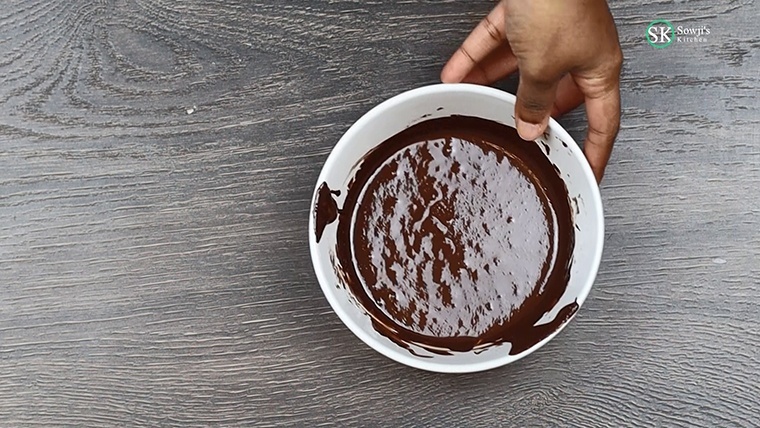 melt dark chocolate