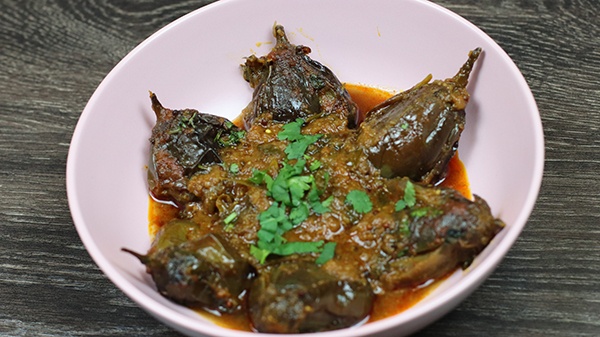 Simple eggplant curry